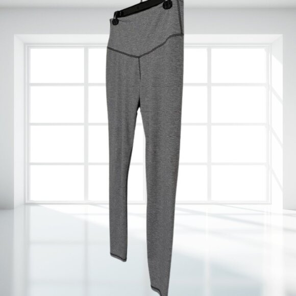 Old Navy Active Go-Dry Grey Pinstripe Full Length Leggings XL - Performance Yoga - Picture 4 of 9
